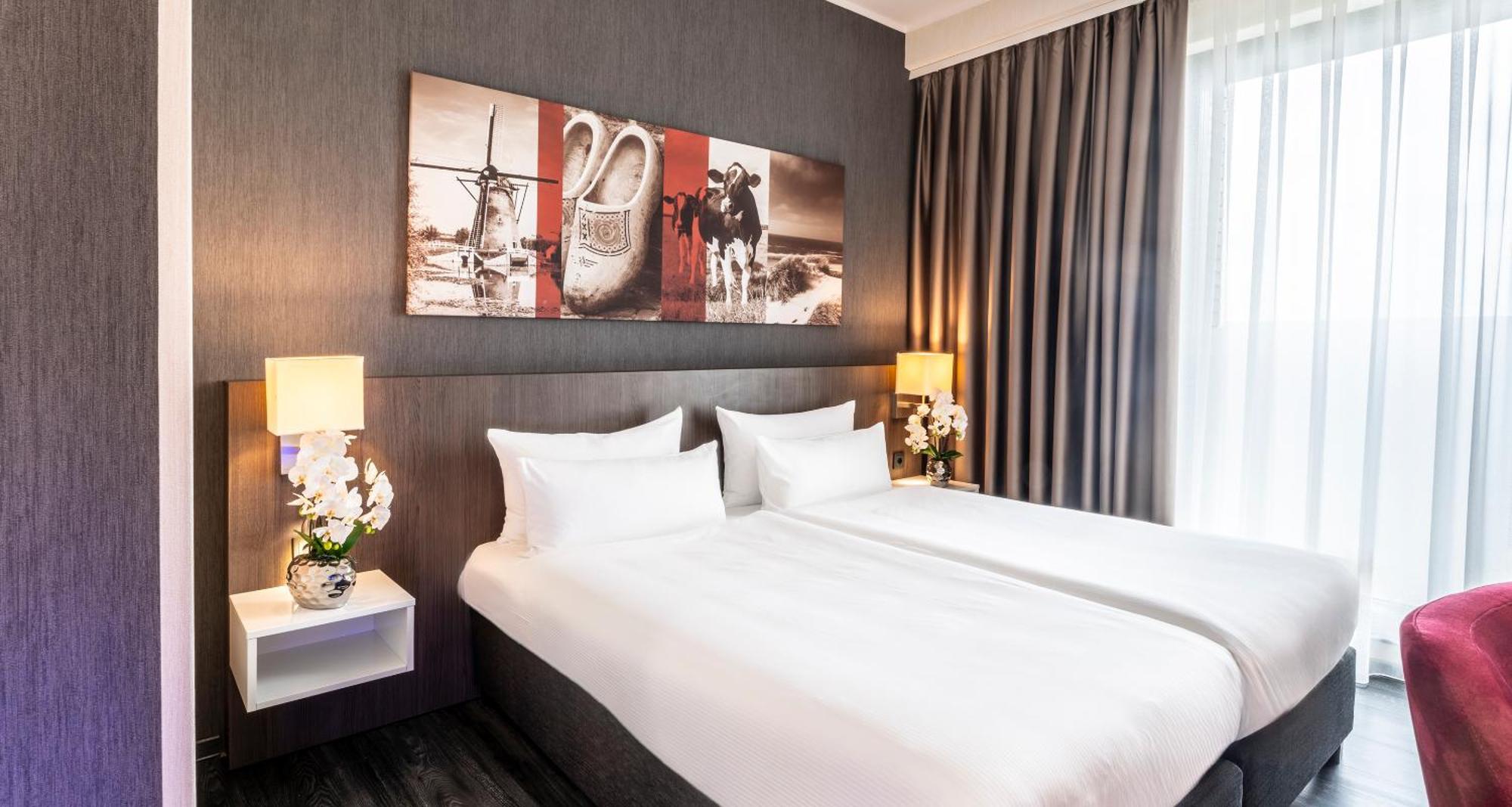 Plaza Premium Grand Winston Hotel Rijswijk Exterior foto